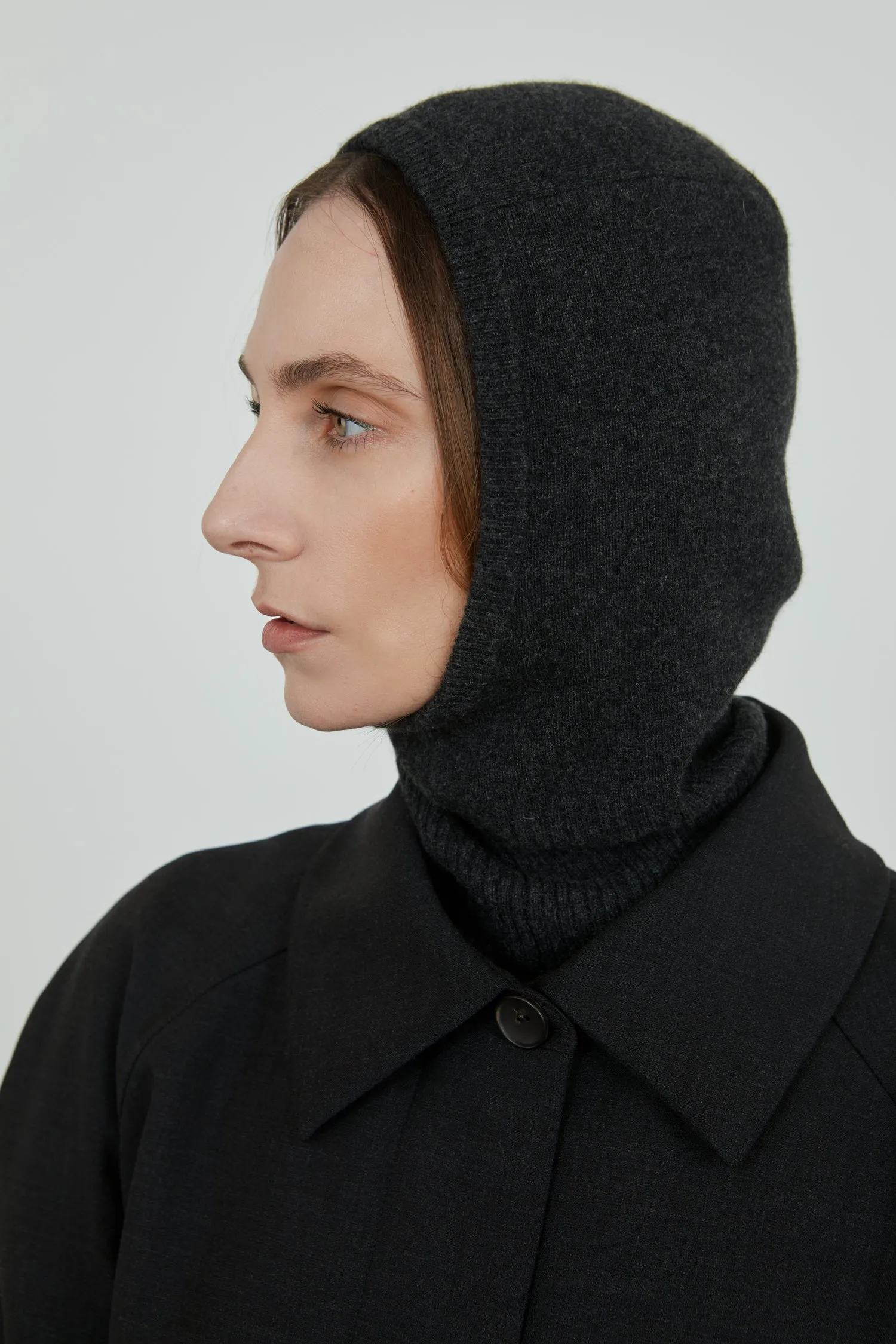 Cathy knitted balaclava hat | Dark grey - Cashmere wool