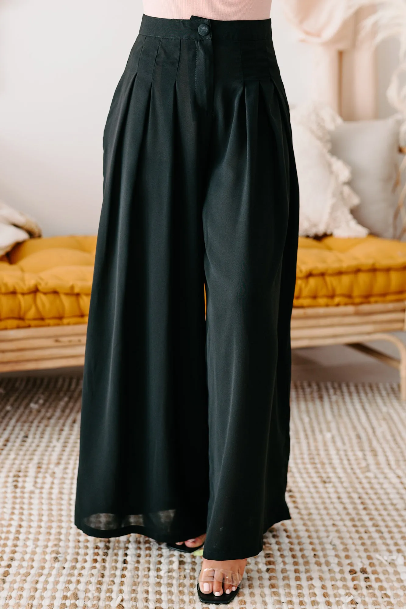 Conference Call High Rise Pleated Wide Leg Pants (Black)