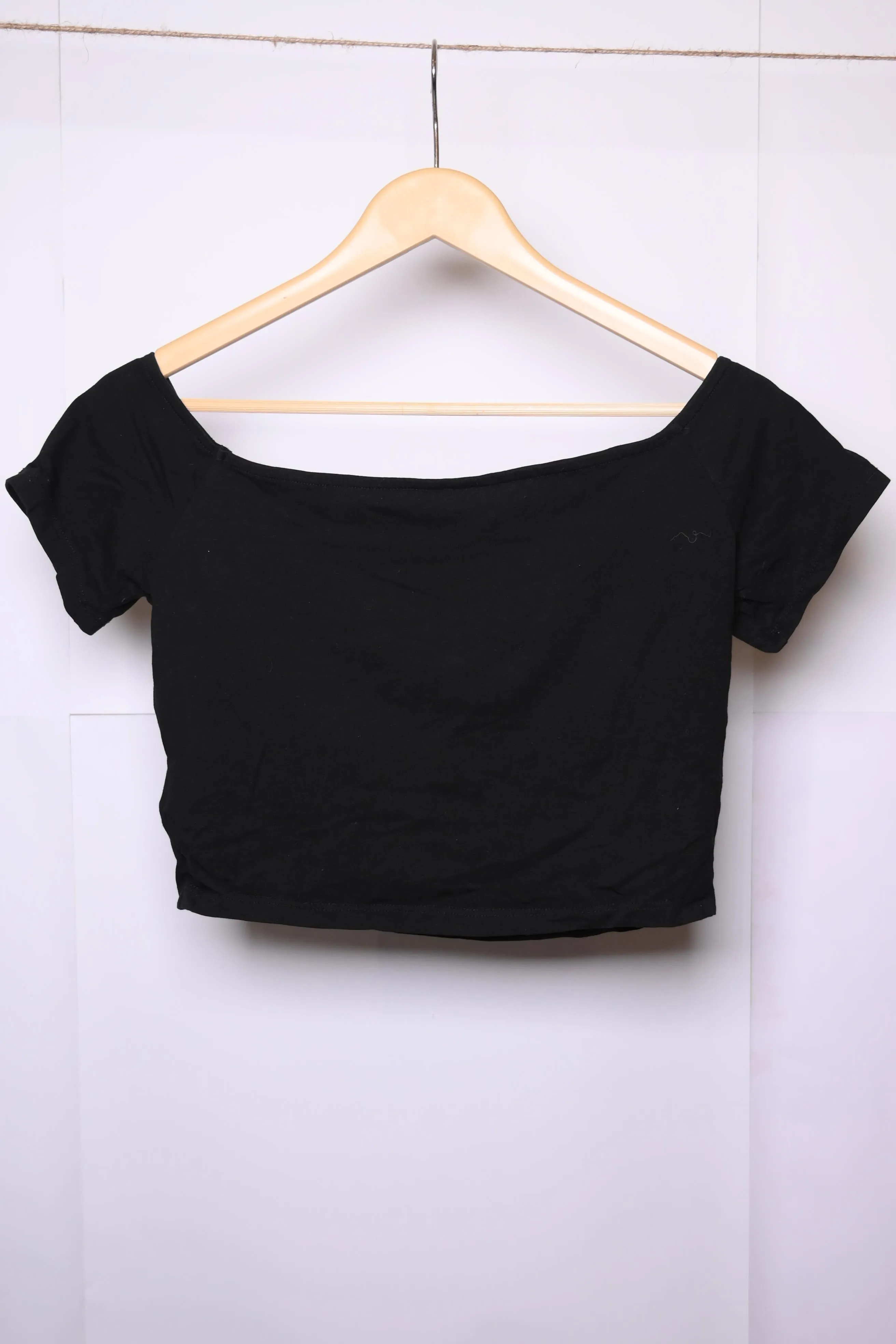 H&M Black Crop Top