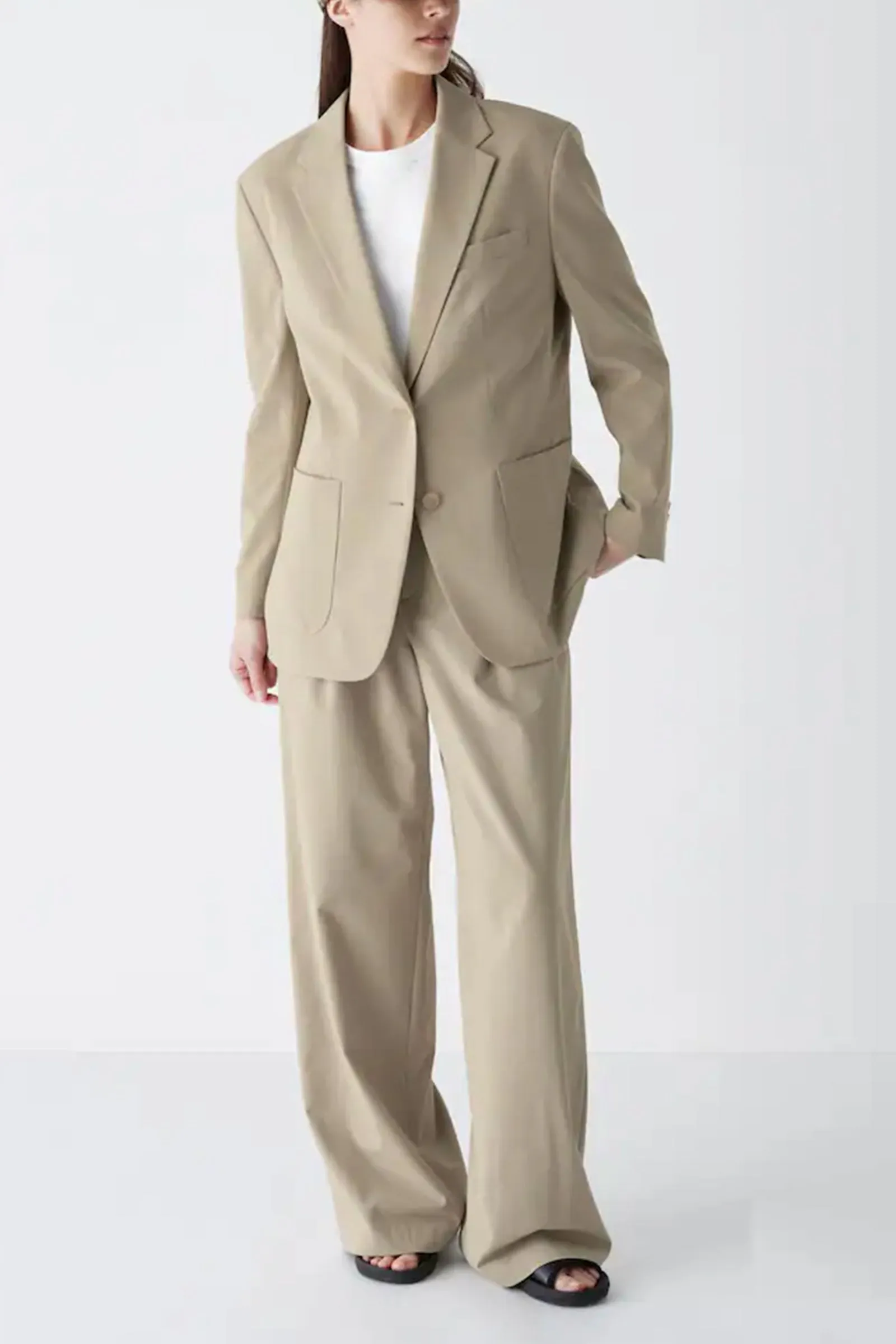 Relaxed Fit Tailored Blazer Jacket & Pleated Wide Straight Leg Trousers