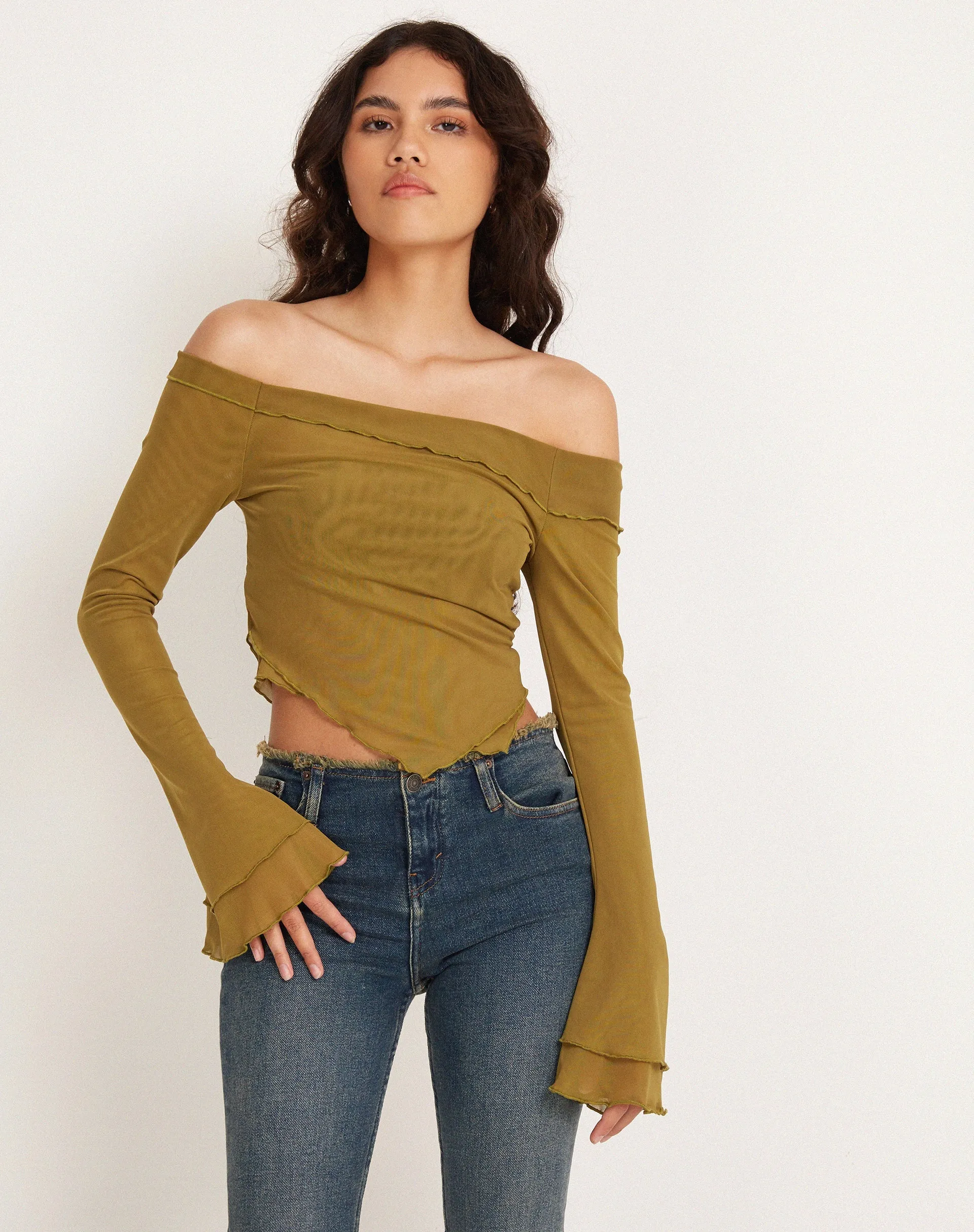 Shenly Bardot Top in Green Moss