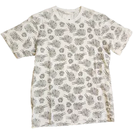 Uniqlo Kaws Peanuts White Tee - Size Medium